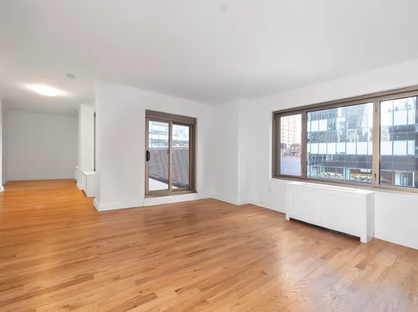 101 West 55th Street image 4 of 15