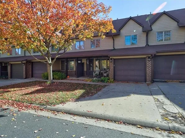 6001 Creston Ave Unit 5, Des Moines, IA 50321