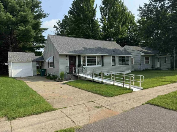 904 West 6TH STREET, Nekoosa, WI 54457