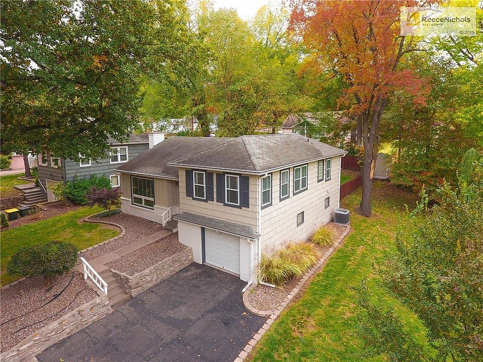 1st image of 6029 Robinson Ln