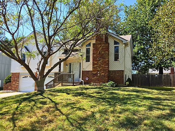 4th image of 13944 S Raintree Dr
