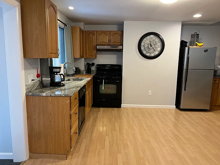 50 Ashton St #1 — Photo 14