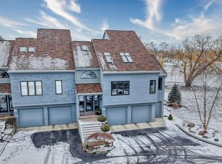 514 Mariner Vlg, Huron, OH 44839