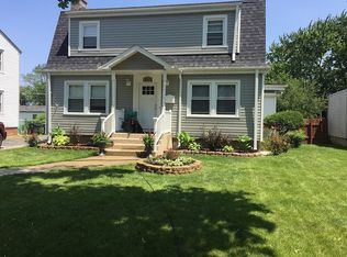 2325 S 12th Ave, Broadview, IL 60155