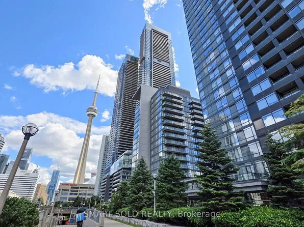 4K Spadina Ave #1121, Toronto, ON M5V 3Z9