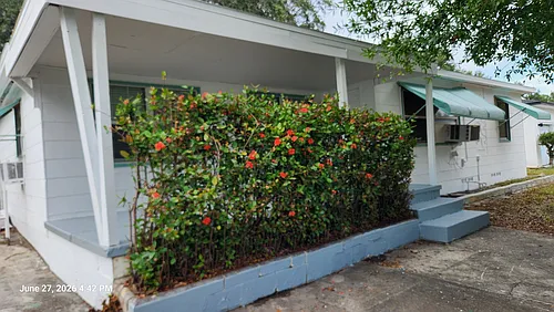 1316 Springdale St Photo 1