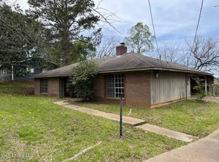 342 Maywood Cir, Jackson, MS 39211