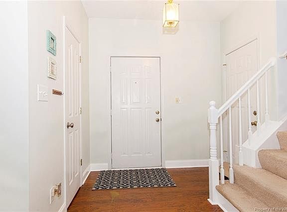 3rd image of 3817 Cromwell Ln #3817