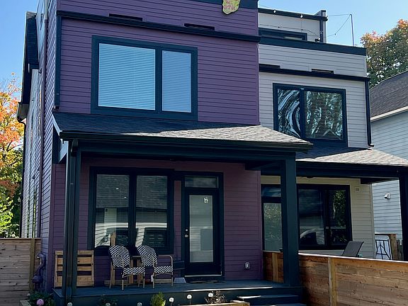 3rd image of 2134 N Park Ave