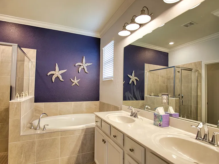 10187 Crooked Creek Dr — Photo 31