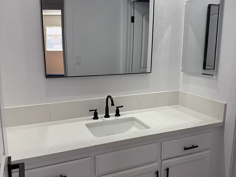 14209 Riverside Dr #102 — Photo 4