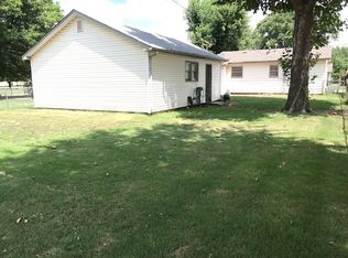 2305 E Cedar Ave, Enid, OK 73701