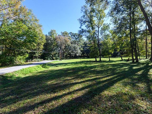 3rd image of 9389-23 Settler Ave
