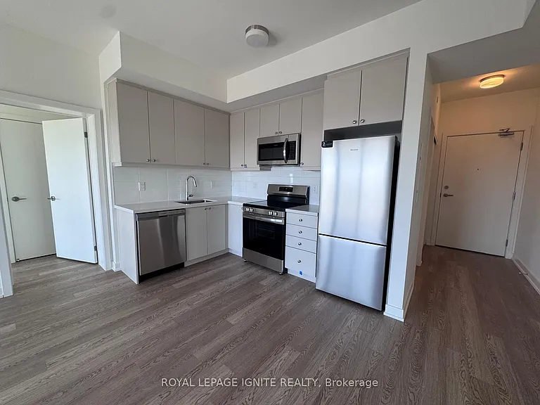 51 Clarington Blvd #1023 — Photo 4