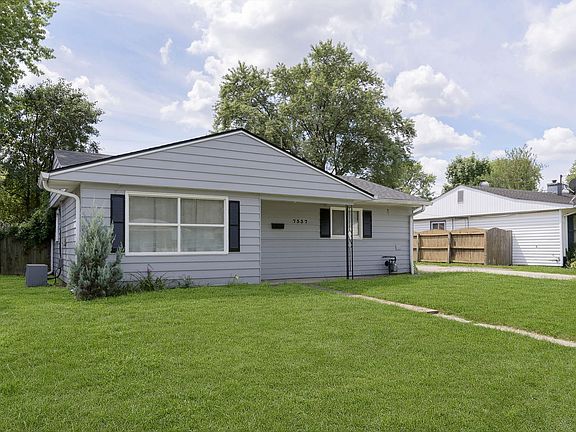 3rd image of 7337 Twin Beech Dr
