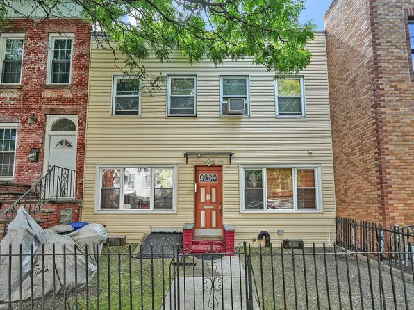 181 Eckford St, Brooklyn, NY 11222