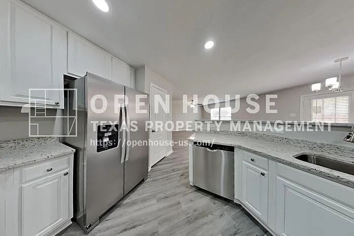 7734 Pasture Bend Ln — Photo 5