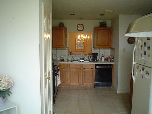 4th image of 14331 Sun Harbor Dr