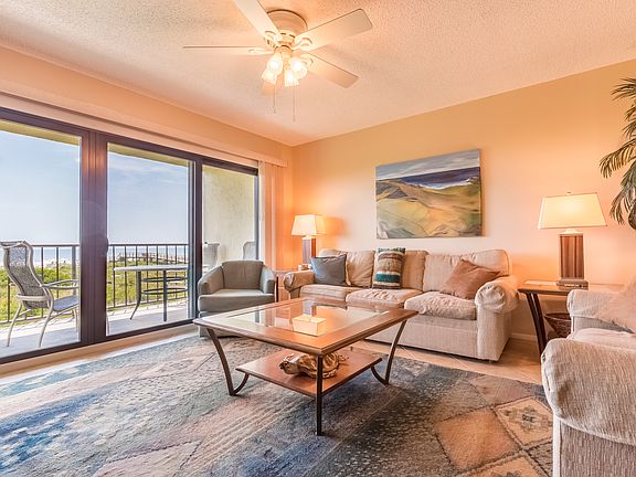 3rd image of 207 Caribe Vista Way