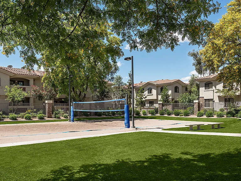 1600 N Arizona Ave — Photo 8