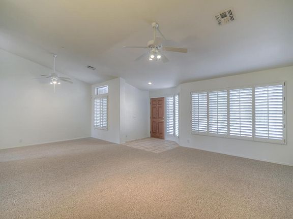 4th image of 18677 N 84th Dr