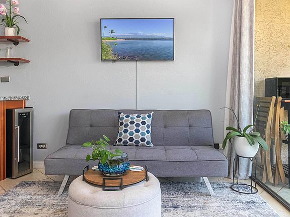 4th image of 20 Hauoli St APT 315