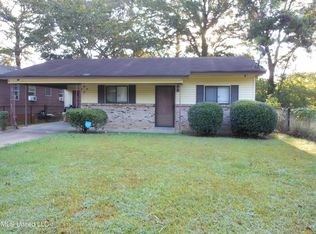 558 Isabella St, Canton, MS 39046