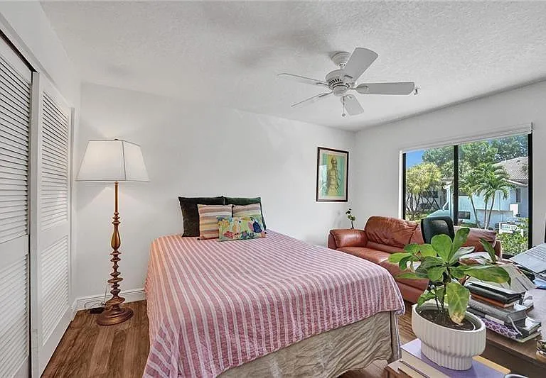 7533 Glendevon Ln #907 — Photo 20