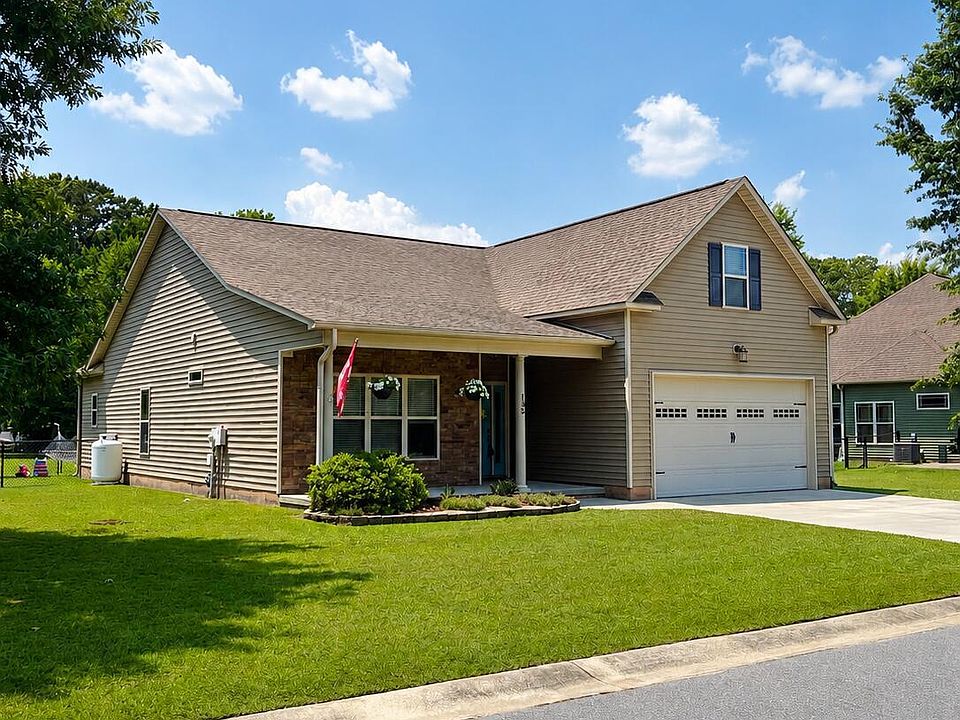 1st image of 135 Dean Drive