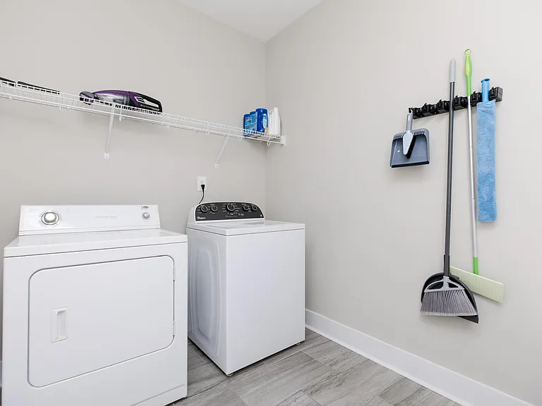 307 Hunts Landing Dr — Photo 48