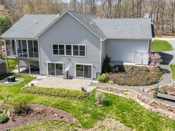 19 Ridge Rd, East Haddam, CT 06423