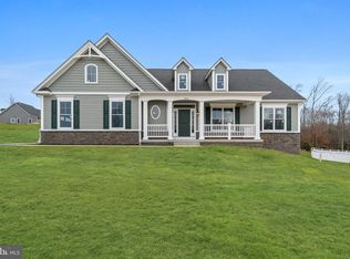 5910 Grasmere Ct, Hughesville, MD 20637