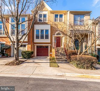 2110 Kings Garden Way, Falls Church, VA, 22043