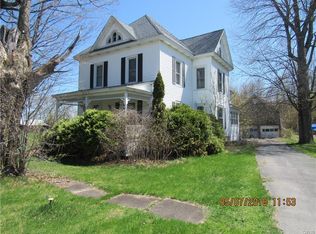 36578 Middle Rd, La Fargeville, NY 13656