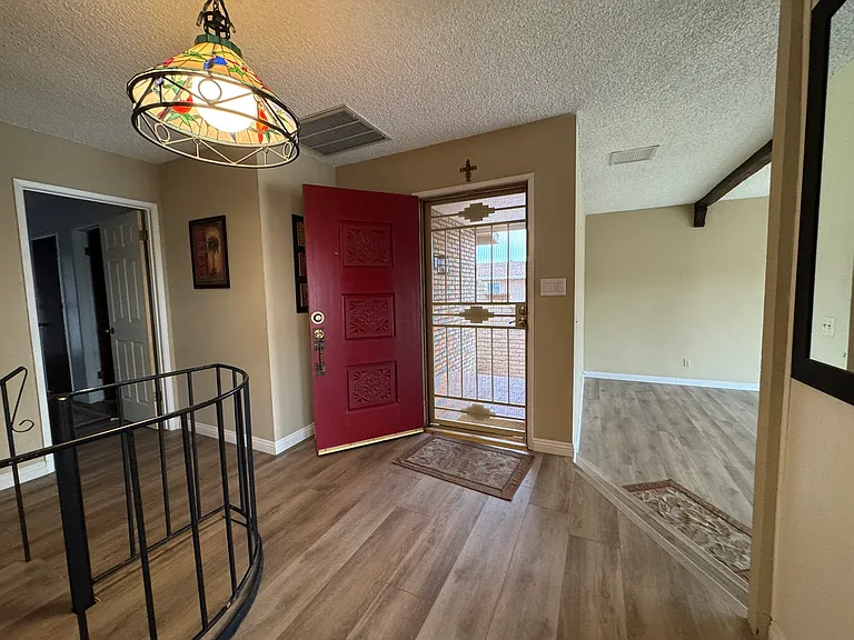 1464 Riverfront Dr — Photo 10