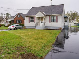 317 Princetown Rd, Schenectady, NY 12306