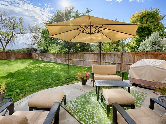 Patio/Backyard