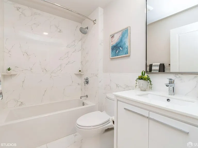 88 King St #104 — Photo 22
