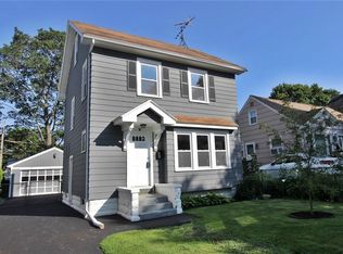 98 Presque St, Rochester, NY 14609