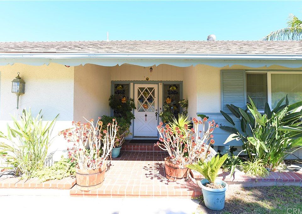 1st image of 28344 Pontevedra Dr