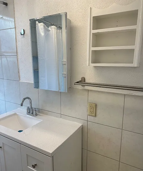 Lots of storage in bathroom