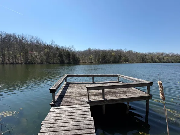 635 Corinth Shore Dr, Corinth, KY 41010