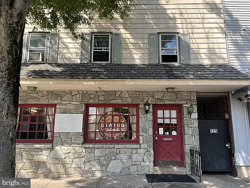 129 E High St #G Photo 1