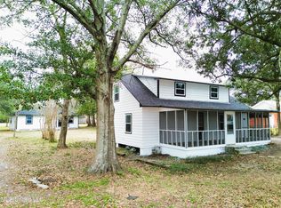 1103 Kell Ave, Pascagoula, MS 39567