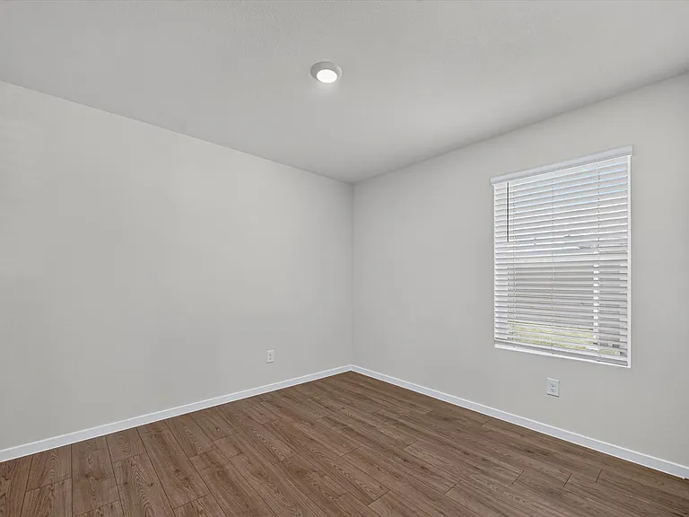 503 Northern Red Dr — Photo 14