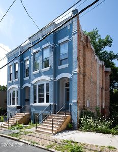 60 1st Street, Albany, NY, 12210