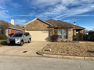 10504 Big Oak Dr, Fort Worth, TX 76131