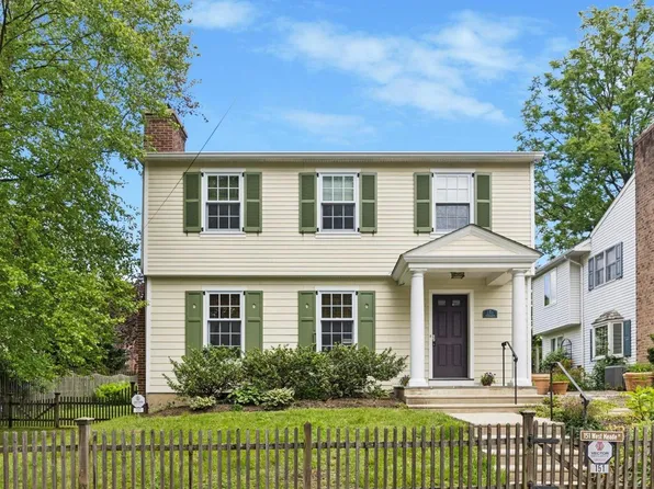 151 W Meade St, Philadelphia, PA 19118