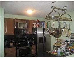 4th image of 4548 NW 185th St