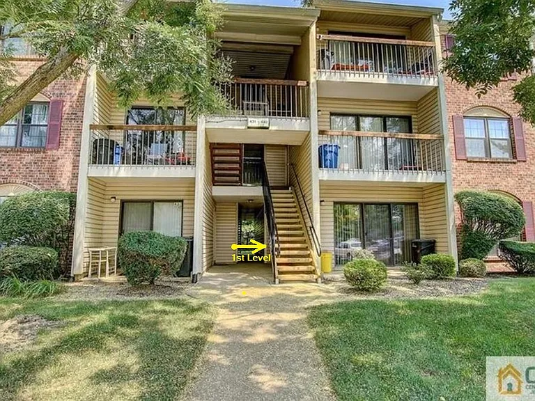 433 Danbury Ln #433 — Photo 6